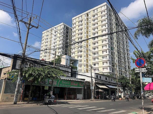 Ngân hàng thông báo siết nợ Chung cư Khang Gia Tân Hương để thu hồi nợ của chủ đầu tư.