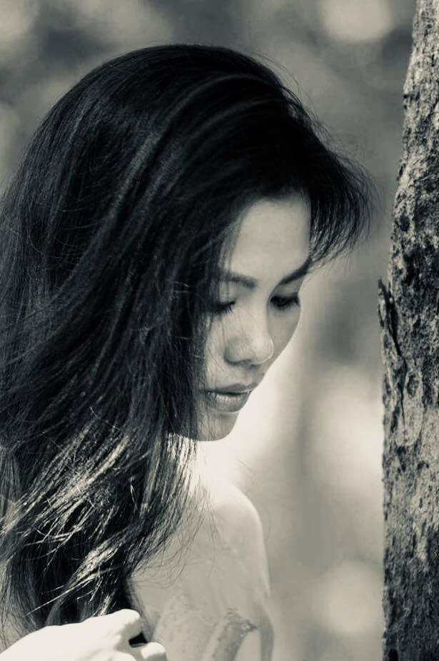 Tiếng hát của Hồng Hải  khiến nhiều người mê đắm.