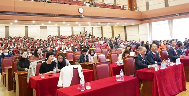 Sinh viên trường luật tọa đàm về giáo dục đạo đức truyền thống