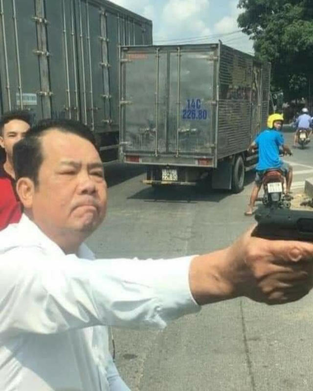 Đối tượng Nguyễn Văn Sướng bị bắt khẩn cấp về hành vi đe dọa giết người