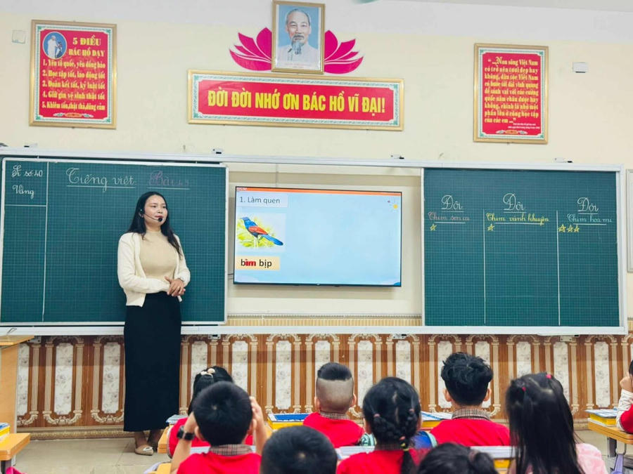 Nghệ An đảm đội ngũ nhà giáo và nhân viên giáo dục trong nhà trường.