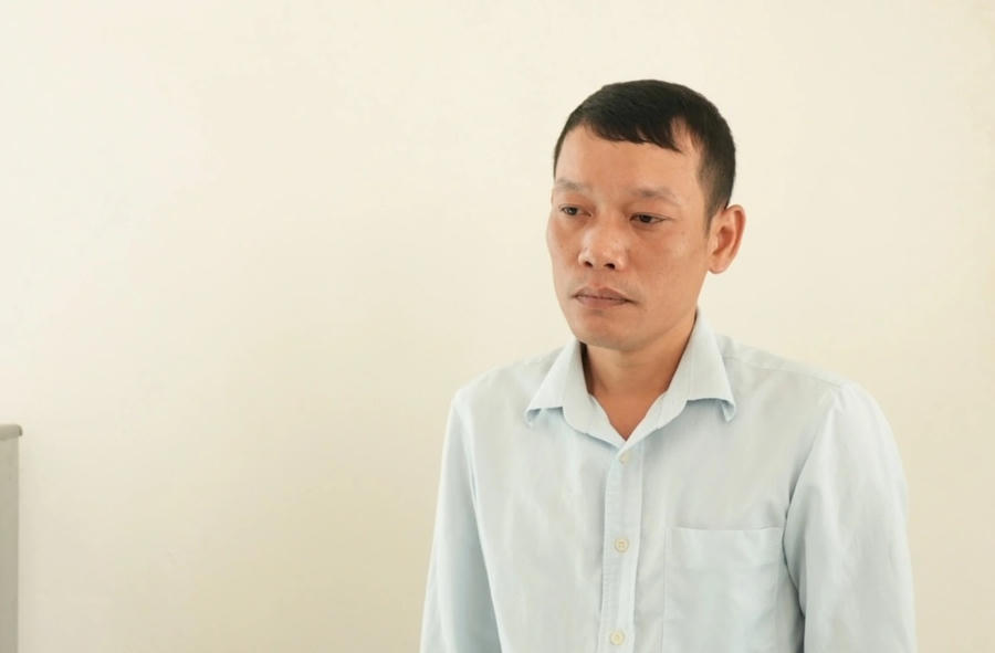 Ông Mông Viết Thái, Phó Chủ tịch UBND phường Sông Bằng vừa bị bắt (Ảnh: Công an cung cấp).