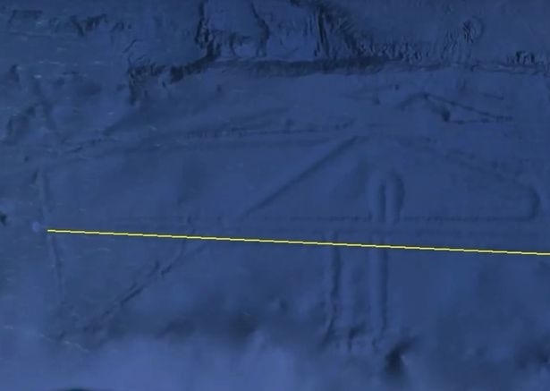 Sử dụng công cụ thước đo của Google Earth, kích thước của "thành phố chìm" trên được xác định lên tới 122 km (Ảnh: Youtube/MEXICOGEEK)