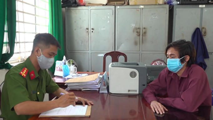 Doi tuong Nho tai co quan cong an