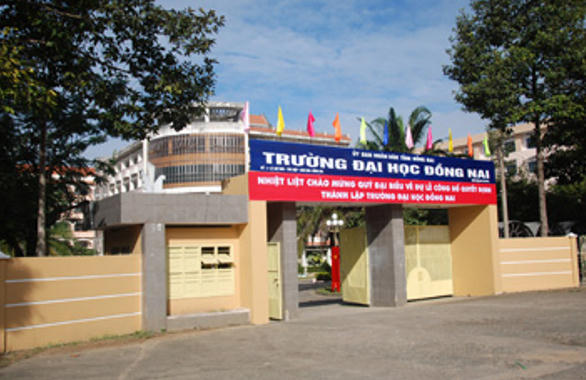 Đồng Nai: Học viên tố nhà trường thu sai quy định?