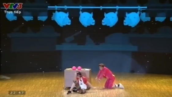 Liveshow2 BNHV: Khánh Thi khóc khi nhắc đến việc giận Chí Anh suốt 7 năm