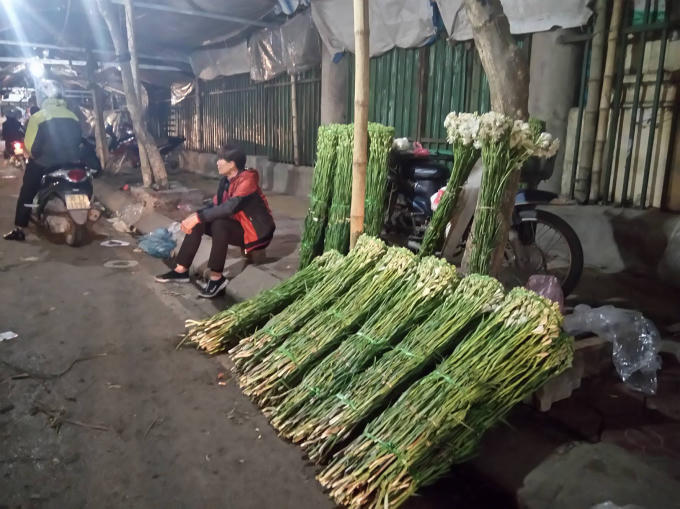 Một điểm bán hoa Huệ.