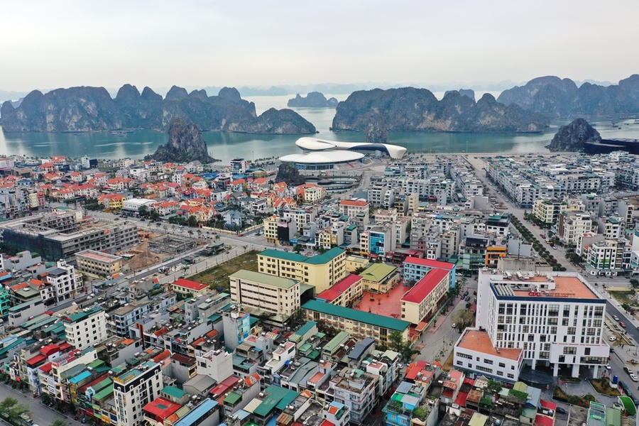 Nếu hoàn thành dự án sẽ có vị trí đắc địa và có thể nhìn ra khu vực Quảng trường 30-10 và Vịnh Hạ Long.