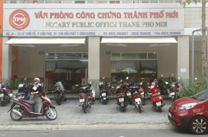 Theo đại diện Công ty Thiên Phú, việc Văn phòng Công chứng Thành phố Mới (Bình Dương) là đơn vị hiểu biết pháp luật nhưng bất chấp các quy định đã cố tình công chứng cho Hợp đồng mua bán tài sản bán đấu giá (KDC Hòa Lân) là rõ ràng có động cơ và mục đích không trong sáng ở đây.