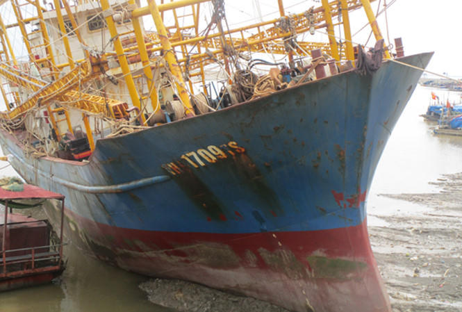 Thời gian qua, nhiều tàu cá vỏ thép đóng theo Nghị định 67 tại Thanh Hóa vừa ra khơi lần đầu đã phát sinh hỏng hóc. (Ảnh: )