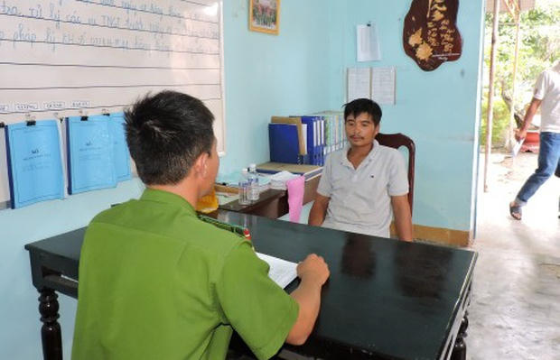 Nguyễn Văn Dương tại cơ quan điều tra. (Ảnh: báo Công lý)