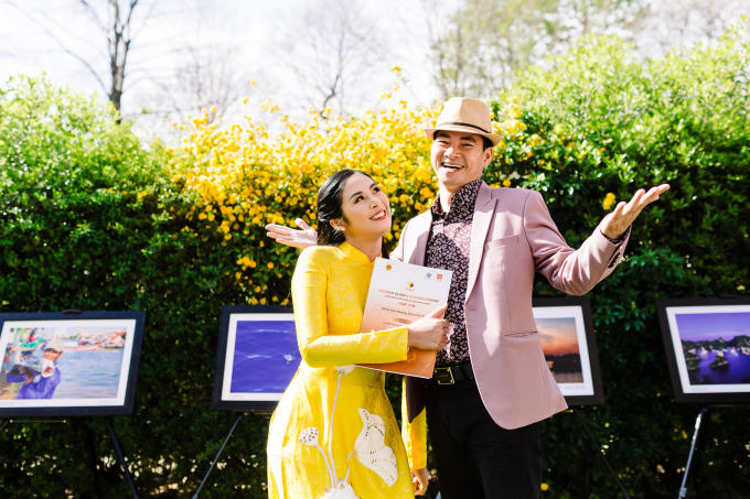 Ngọc H&acirc;n đề xuất &yacute; tưởng để du kh&aacute;ch mặc &aacute;o d&agrave;i ở phố đi bộ