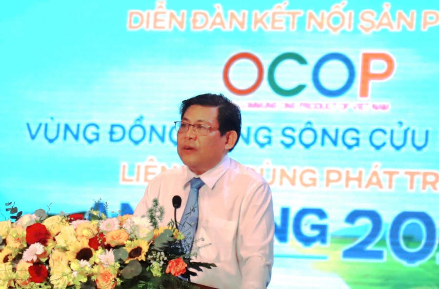Phó Chủ tịch UBND tỉnh An Giang Ngô Công Thức phát biểu tại lễ khai mạc