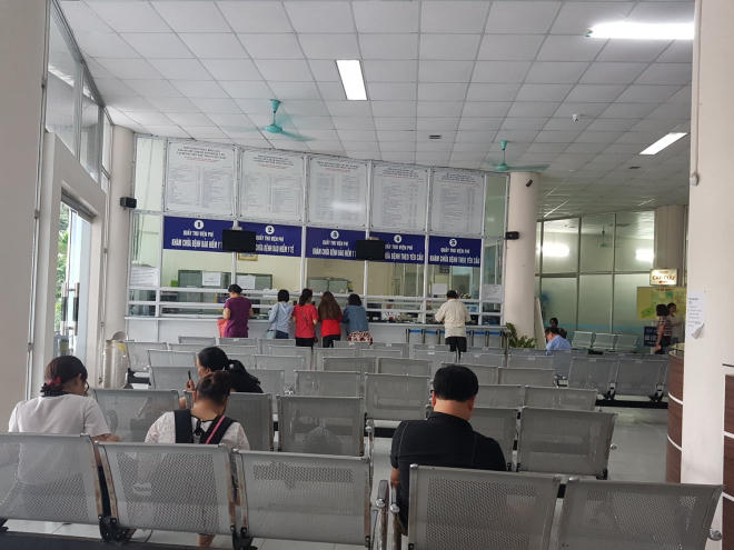 Hàng chục tỷ đồng được chi để mua thiết bị y tế phục vụ khám chữa bệnh nhưng phải đắp chiều vì nhà thầu không cung cấp những thiết bị thiếu linh kiện, không rõ xuất xứ.