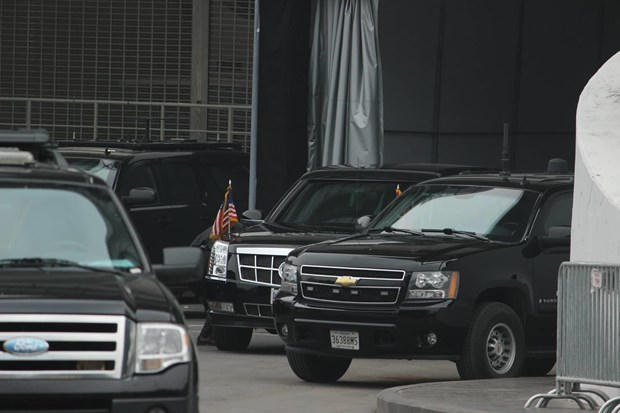 Ông Trump đã về tới khách sạn Marriott chuẩn bị họp báo. (Ảnh: TTXVN)