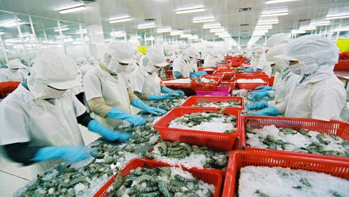 Nhóm doanh nghiệp chế biến, bảo quản thủy sản sẽ được giảm tiền điện đợt 5.