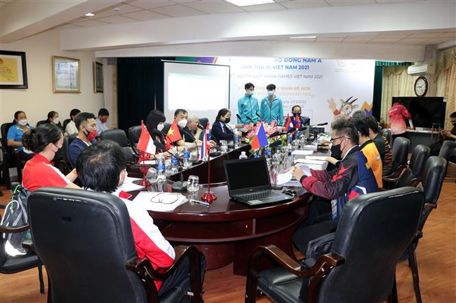 Quang cảnh buổi bốc thăm chia bảng.