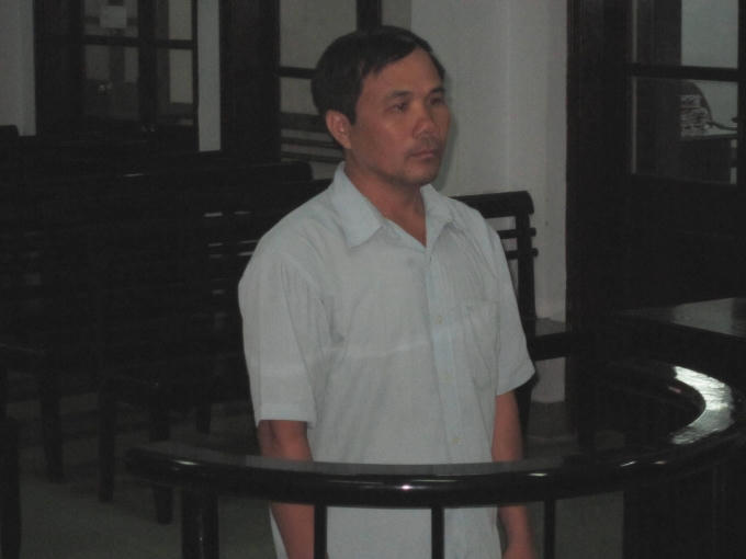 Bị cáo Nguyễn Anh Minh trước vành móng ngựa.