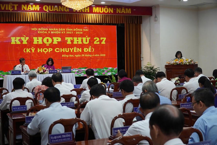 HĐND tỉnh Đồng Nai tổ chức Kỳ họp thứ 27- Kỳ họp chuyên đề của HĐND tỉnh khóa X. Kỳ họp đã thông qua nghị quyết về việc tán thành chủ trương sáp nhập tỉnh Bình Phước vào tỉnh Đồng Nai.