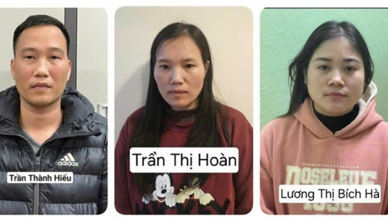 Ba trong số 11 bị can trong vụ án.