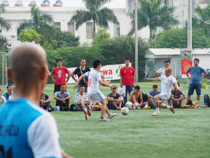 Vượt qua Tiền Phong, b&aacute;o Ph&aacute;p luật Việt Nam v&agrave;o chung kết Press Cup 2017