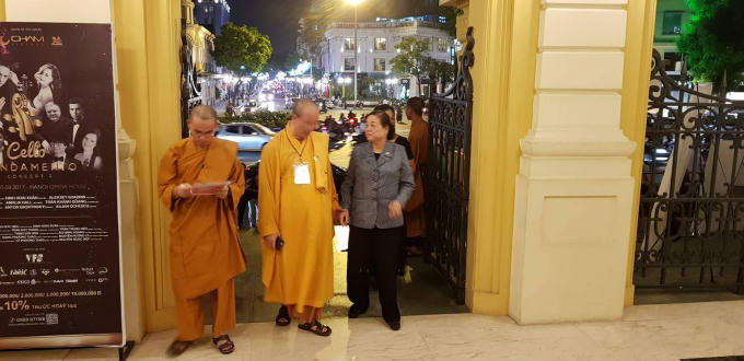 Linh thi&ecirc;ng với nghi thức