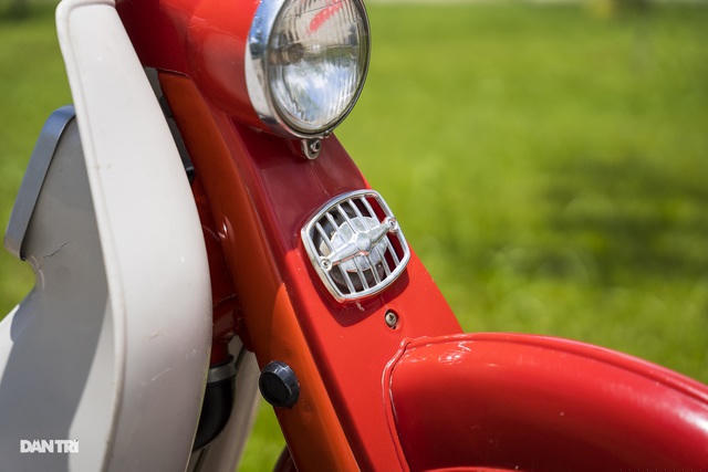 Mặt nạ phía trước xe