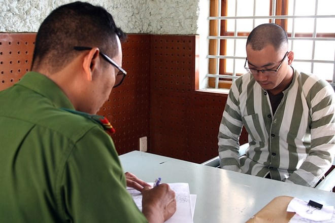 Trương Hoài Nam tại Cơ quan điều tra. (Ảnh: báo Công an nhân dân)