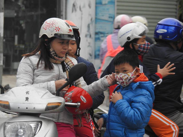 Trời rét dưới 10 độ nên hôm nay, nhiều trường mầm non, tiểu học ở Hà Nội cho học sinh nghỉ. (Ảnh: Đ. Cường)