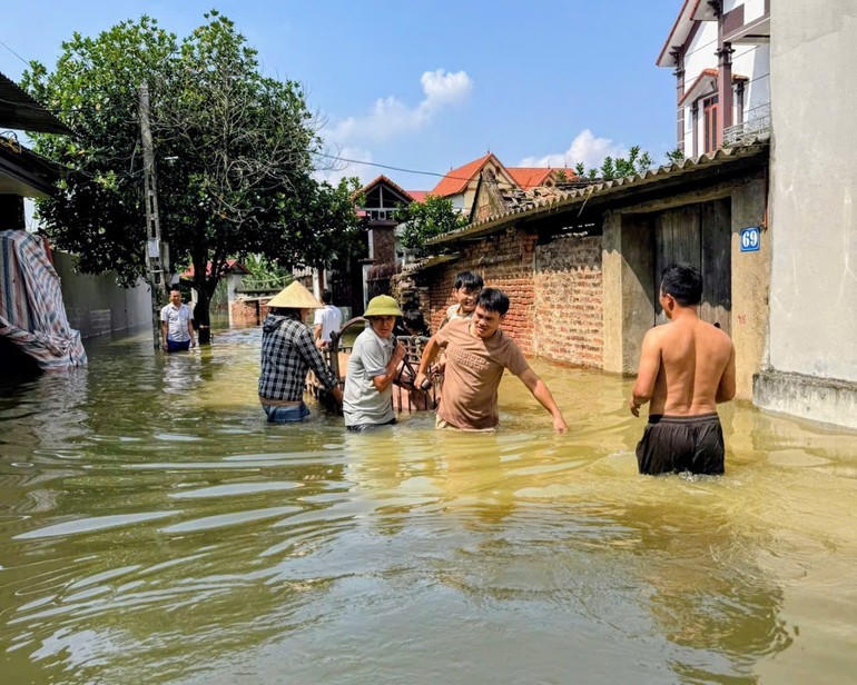 Bổ sung 20 tỷ đồng cho các xã Trung Giã, Đa Phúc để phòng chống lụt bão