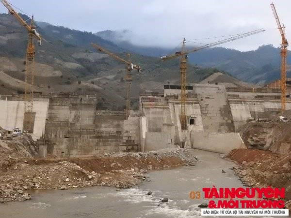Một số nhà đầu tư đã bỏ vốn và đi vay hàng trăm tỷ đồng đầu tư vào các nhà máy thủy điện tại tỉnh Điện Biên. Ảnh: Doãn Hưng.