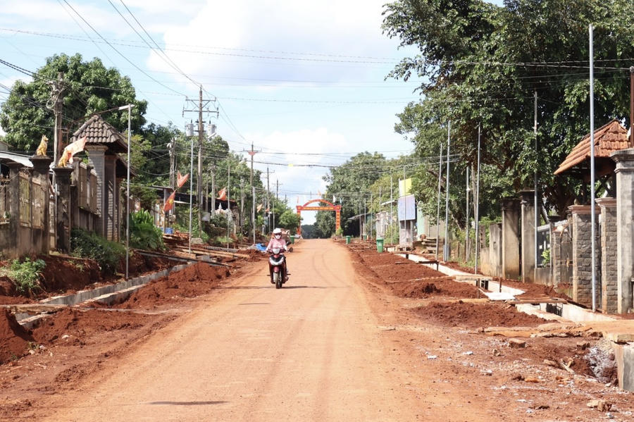 Một trong những điểm sáng của tỉnh Bình Phước trong chương trình XDNTM là phát triển hạ tầng giao thông nông thôn