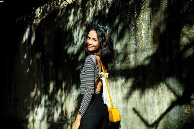 Những h&igrave;nh ảnh trước khi đăng quang của Hoa hậu H&rsquo;hen Ni&ecirc; &ldquo;g&acirc;y b&atilde;o&rdquo;