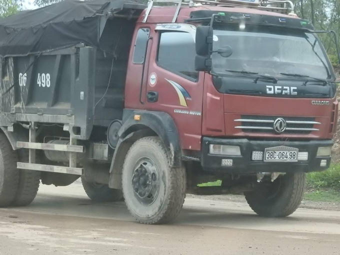 H&agrave; Tĩnh: Tr&agrave;n lan nạn khai th&aacute;c đất n&uacute;p b&oacute;ng &ldquo;x&acirc;y dựng n&ocirc;ng th&ocirc;n mới&rdquo;