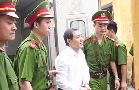 Vụ án Dương Chí Dũng, cựu chủ tịch HĐQT Vinalines, tham ô tài sản từng gây rúng động dư luận. Ảnh: ĐỨC MINH