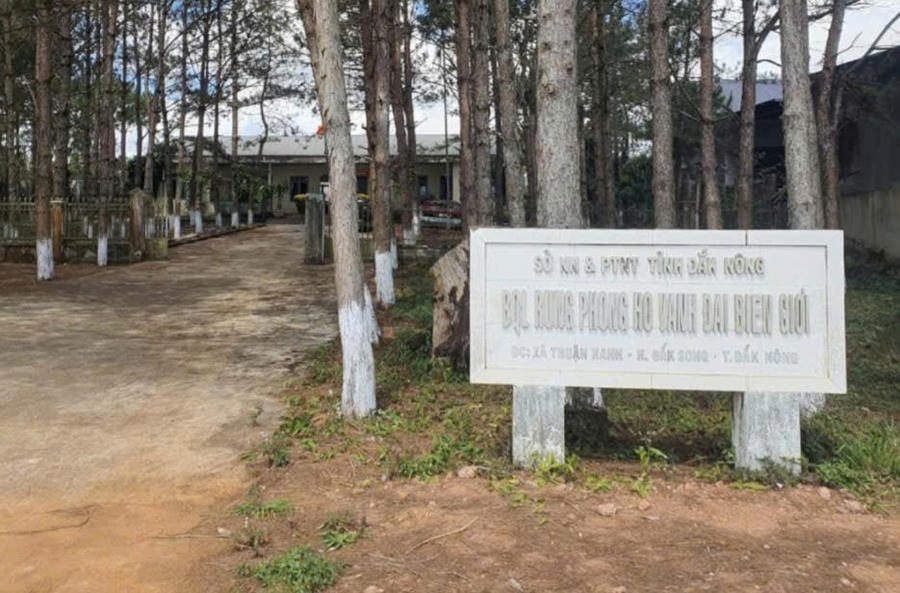 Trụ sở Ban Quảng lý rừng phòng hộ vành đai biên giới nơi ông Khương công tác trước khi bị khởi tố, bắt tạm giam. (Ảnh: T.H)