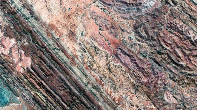 Mỏ đá quý hẻo lánh cách thành phố Adelaide, Australia khoảng 600 km về phía nam.