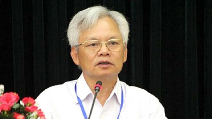 GS.TS Tạ Ngọc Tấn.