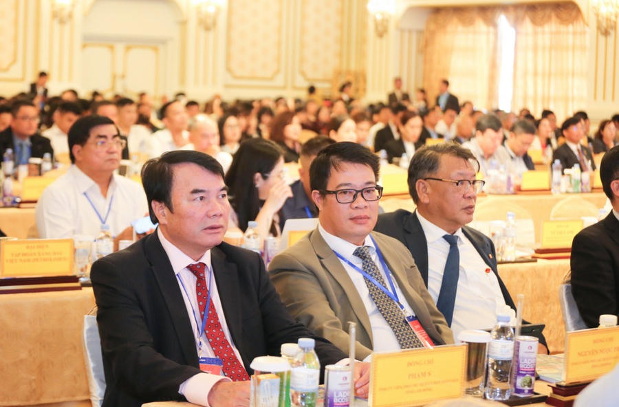 Toàn cảnh Hội nghị công bố quy hoạch tỉnh Lâm Đồng thời kỳ 2021- 2030, tầm nhìn đến 2050.