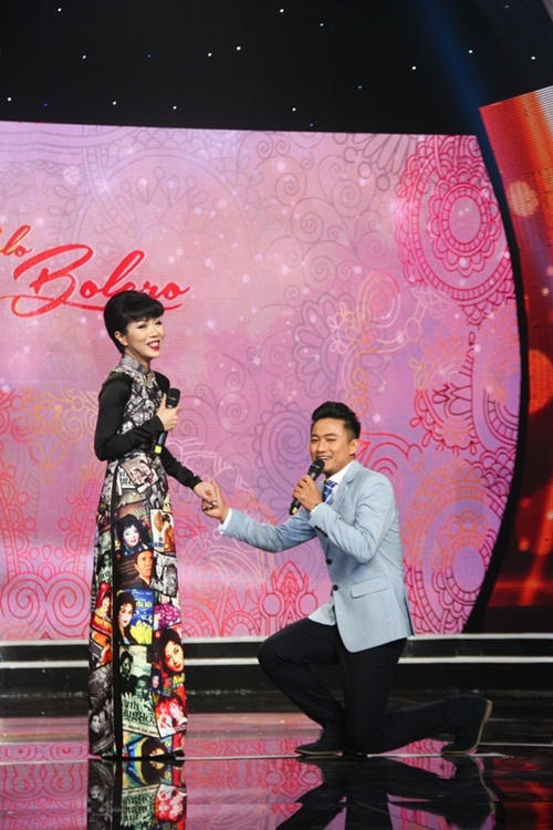 Quý Bình xin lỗi Trác Thúy Miêu.