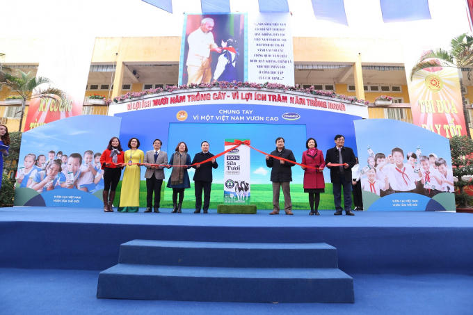 Sau hơn 2 tháng Chương trình Sữa học đường của Hà Nội chính  thức triển khai tại các trường mầm non, tiểu học, trên địa bàn thành phố Hà Nội đã có trên 87% học sinh đăng ký.