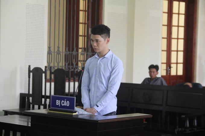 Với tội danh Giết người, bị cáo Lưu Văn Đức bị tuyên phạt 17 năm tù.