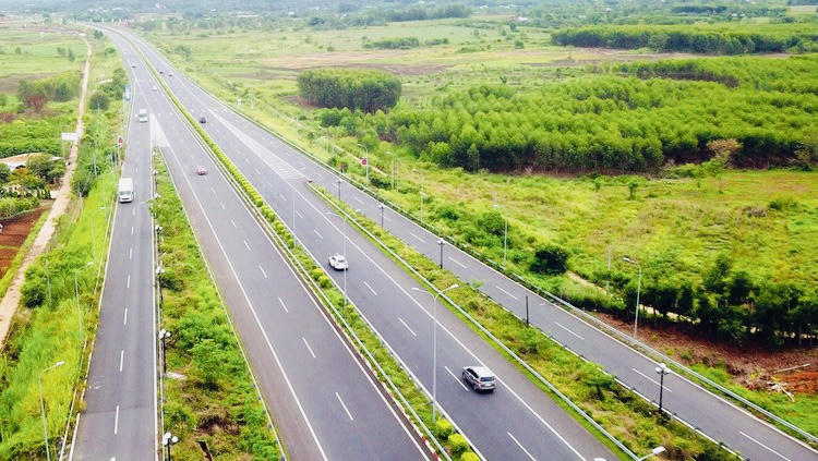 Đa số các hộ dân đều đồng ý với mức bồi thường diện tích đất phải thu hồi.