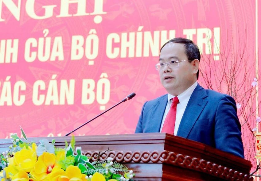 Tân Bí thư Tỉnh ủy Cao Bằng Quản Minh Cường phát biểu nhận nhiệm vụ. Ảnh: Báo Cao Bằng.