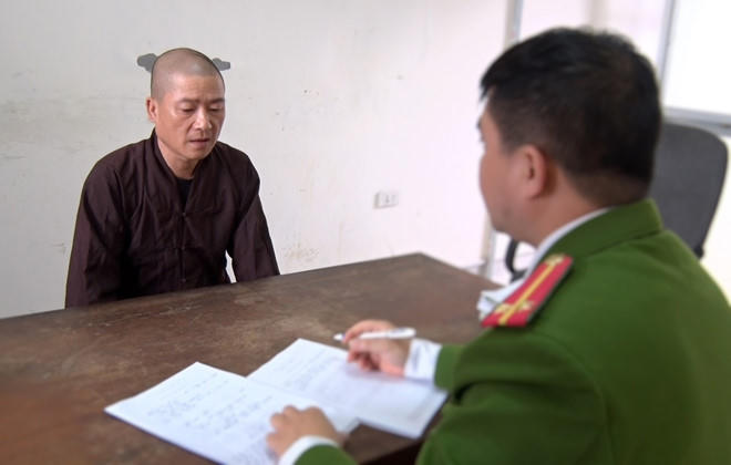 Đặng Ngọc Tiến tại cơ quan Công an. (Ảnh. Việt Hùng)
