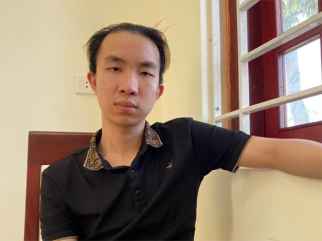 Đối tượng Lô Long Trường tại cơ quan điều tra.