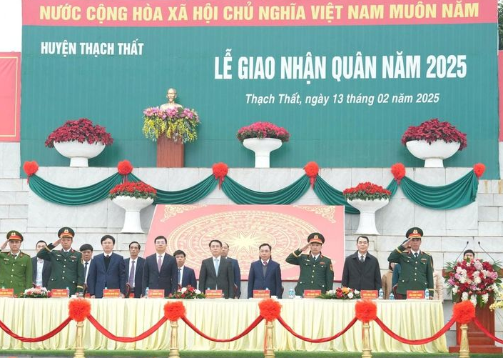 Tưng bừng ngày hội tòng quân tại các địa phương trên cả nước