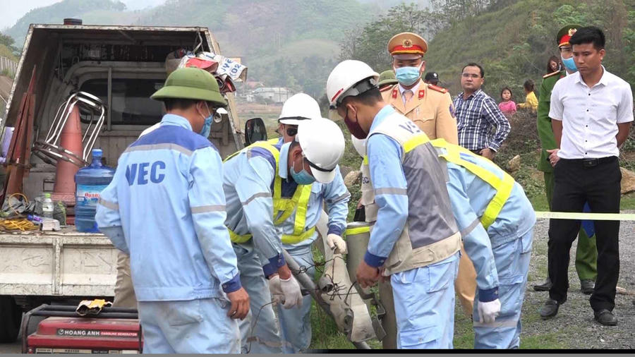 Các đơn vị cho rào chắn hộ lan đường cao tốc Nội bài - Lào Cai 