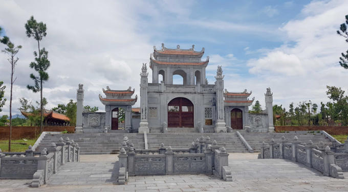 van mieu