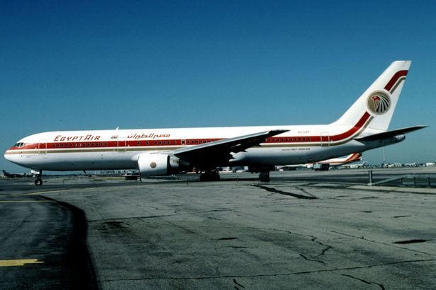 Máy bay Airbus 320 hạ cánh khẩn cấp xuống sân bay Larnaca thuộc đảo Síp.